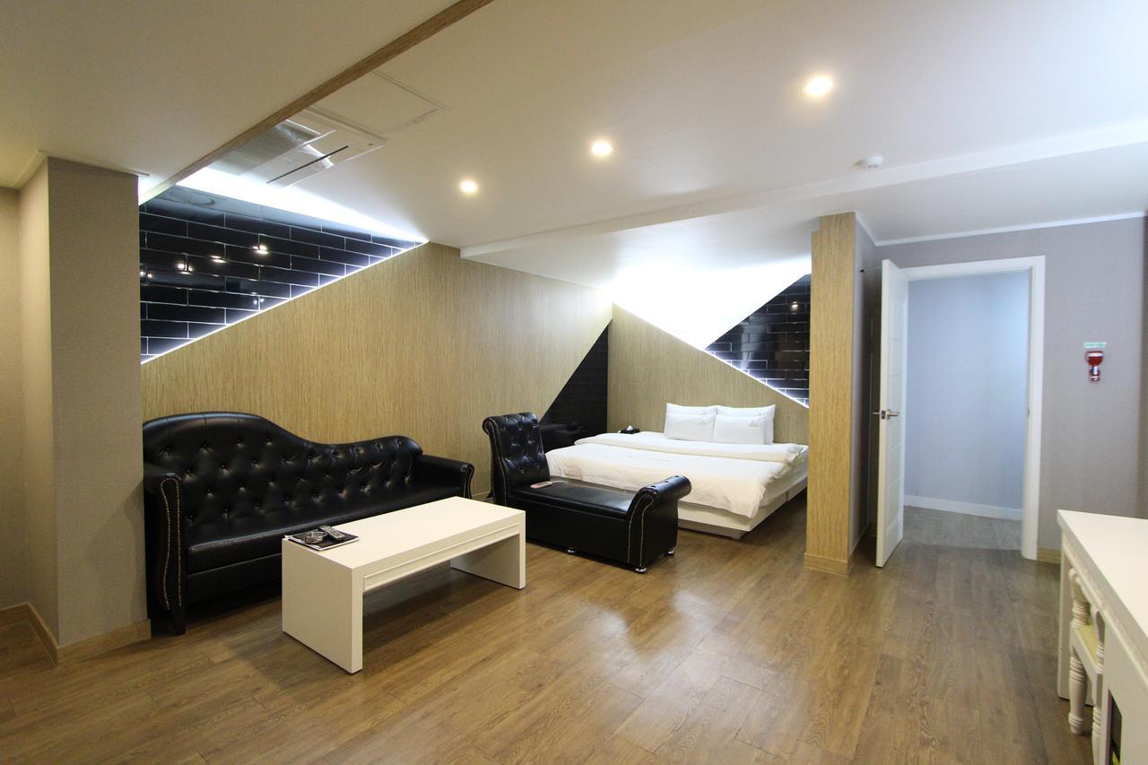 Hotel Louis.J Sasang-Gu Bagian luar foto